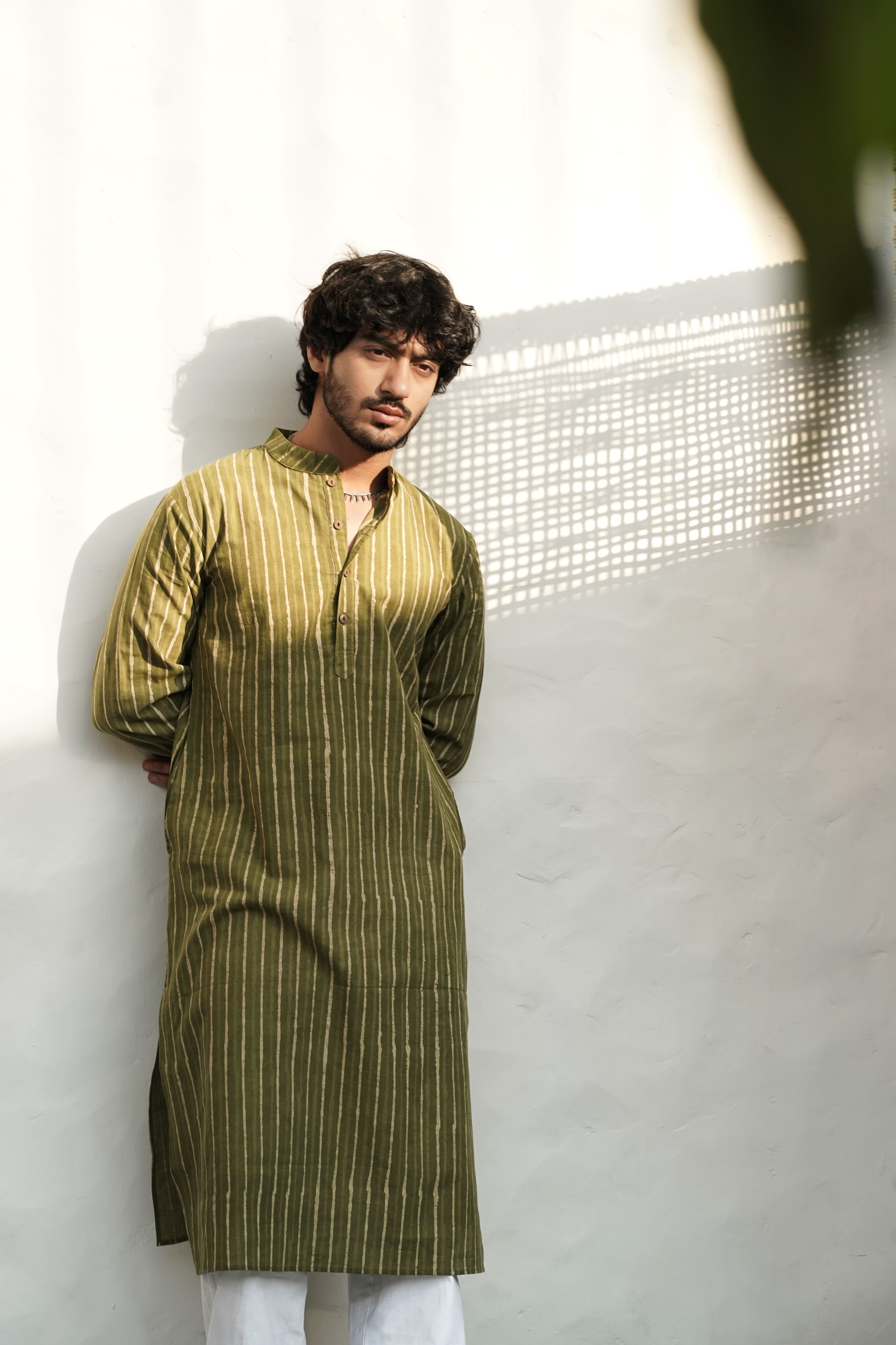 OLIVE DHARA KURTA