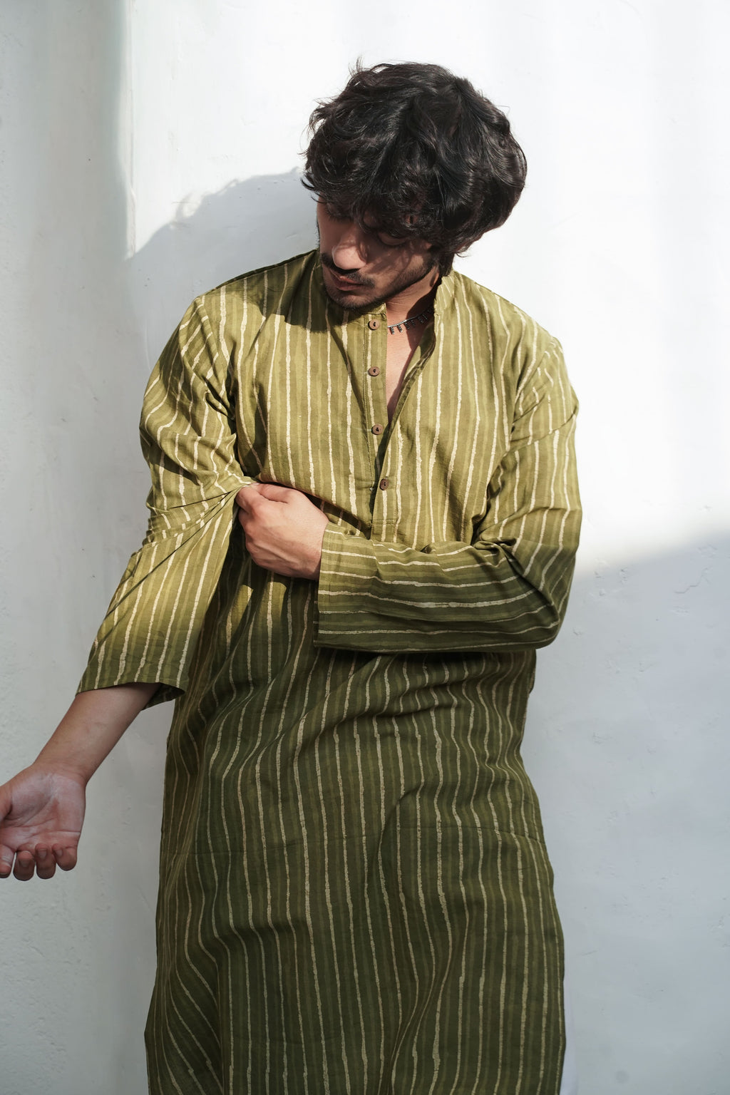 OLIVE DHARA KURTA
